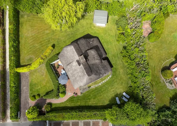 Reetdachhaus Simon Reetdachhaus Simon * Sankt Peter-Ording